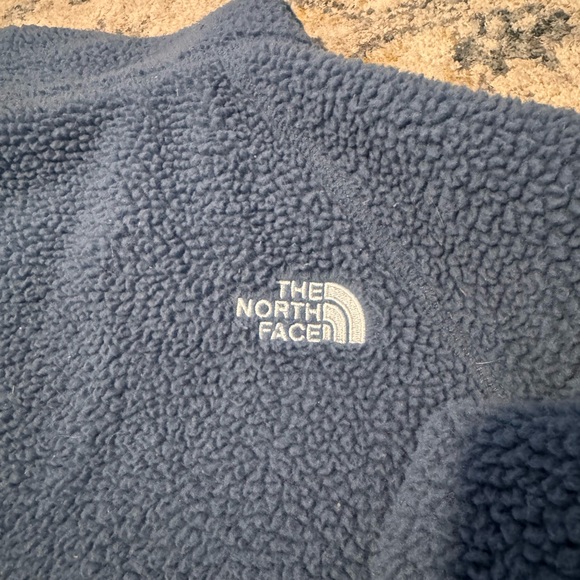 The North Face Blue Fleece Jacket - Picture 5 of 5